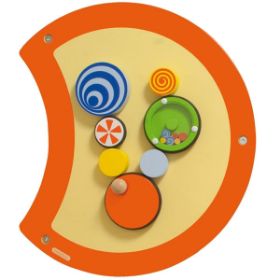 Το ξύλινο επιτοίχιο παιχνίδι Beleduc 23633 Σώμα Κάμπιας με τον περιστρεφόμενο πορτοκαλί κύκλο χρωμάτων.
