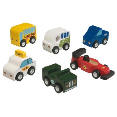 Το σετ 6 τεμαχίων Nathan 333283 Ξύλινα Οχήματα από μασίφ ξύλο σε διάφορα σχέδια για παιδιά 3 ετών.