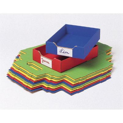 Το πλήρες σετ των 12 χάρτινων συρταριών Nathan 363033 τοποθετημένα σε σειρά.