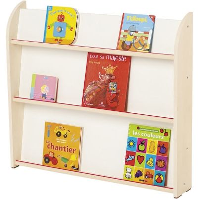 Η βιβλιοθήκη Montessori Nathan 372547 γεμάτη με παιδικά βιβλία.