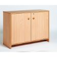Η μονάδα αποθήκευσης Nathan 372532 από μελαμίνη με κλειστές πόρτες και κλειδαριά σε φυσικό χρώμα.