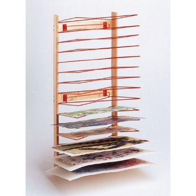 Το επιτοίχιο στεγνωτήριο εικόνων Nathan 372737 με κόκκινο μεταλλικό σκελετό και 60 θέσεις.