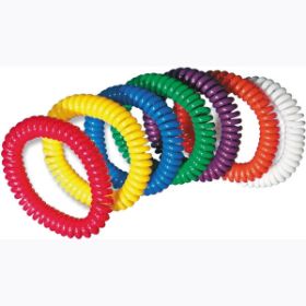 Το αισθητηριακό βοήθημα Βραχιόλι Μάσησης Chewlery MEGAFORM 592369A για παιδιά από 3 ετών, σε όλα τα διαθέσιμα χρώματα (κόκκινο, κίτρινο, μπλε, πράσινο, μοβ, πορτοκαλί, άσπρο, σε λευκό φόντο.