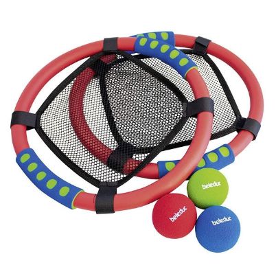 Το πλήρες σετ Beleduc 67080 με τις δύο γαλάζιες ρακέτες-τραμπολίνο και τα τρία πολύχρωμα μπαλάκια.