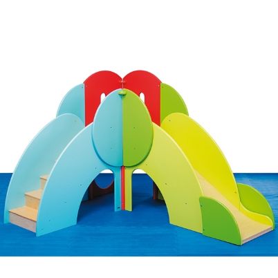 Η σύνθεση Nathan Actibaby 398016 σε γωνιακή διάταξη, ιδανική για εξοικονόμηση χώρου.