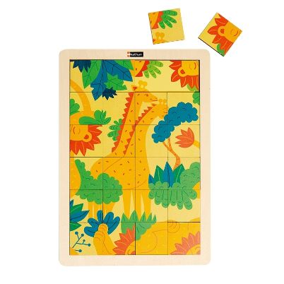 Η εικόνα με τις καμηλοπαρδάλεις ολοκληρωμένη μέσα στο ξύλινο πλαίσιο Nathan.