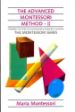 Το βιβλίο εκπαίδευσης Montessori 547000 Creative Development In The Child: Volume 2, σε λευκό φόντο.