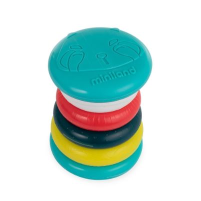 Τα 4 οικολογικά δαχτυλίδια στοίβαξης Miniland 97330 σε διάταξη πύργου.