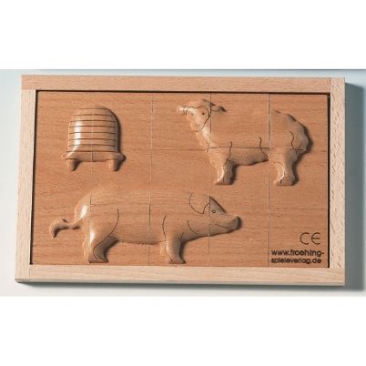 Η ανθεκτική ξύλινη κατασκευή και η λεία επεξεργασία του ανάγλυφου παζλ Beleduc 30239, σχεδιασμένο για καθημερινή χρήση.