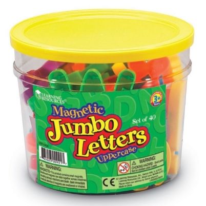 Το κουβαδάκι LΕR0450 με τα 40 μεγάλα χρωματιστά μαγνητικά γράμματα της αγγλικής αλφαβήτας.