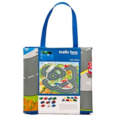 Η υφασμάτινη θήκη Miniland 97096 κλειστή, δείχνοντας την ευκολία στη μεταφορά με το χερούλι της.