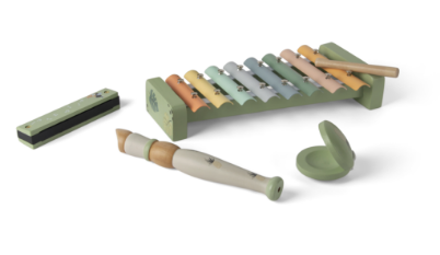 Σετ 4 ξύλινων μουσικών οργάνων Dantoy WOOD σε παλ αποχρώσεις για την εισαγωγή των παιδιών στον ρυθμό και τη μουσική.