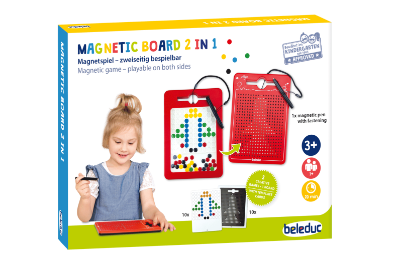 Το μαγνητικό πινακάκι δύο όψεων Beleduc 21095 με το μαγνητικό μολύβι και τις κάρτες δραστηριοτήτων.